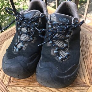 Keen Hiking Shoes